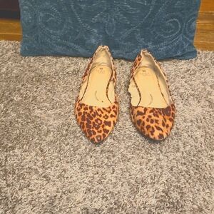 Size 10 women's slip on flats